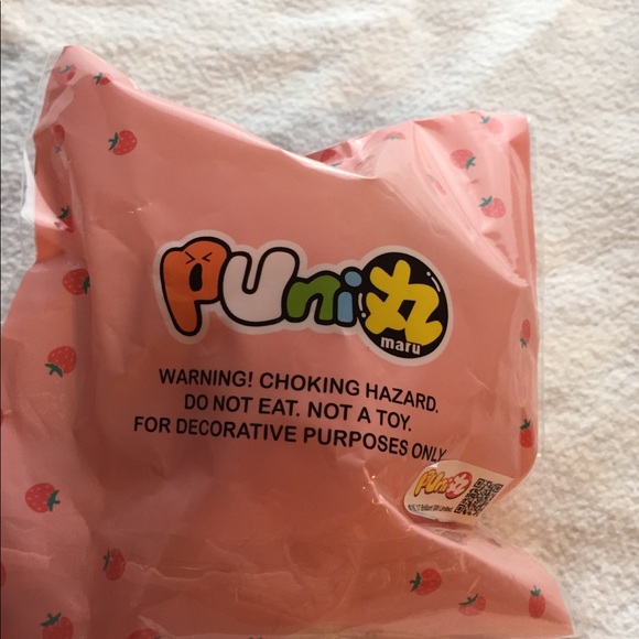 Rare Puni maru mini strawberry squishy - Picture 3 of 4